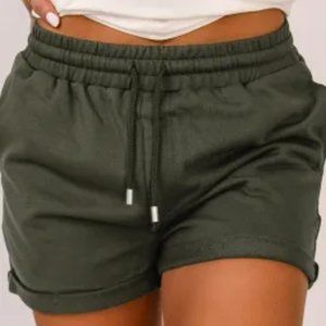 Green Casual Drawstring Pockets Cuffed Shorts